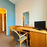 Hotel Ar Airport