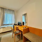 Hotel Ar Airport 3*