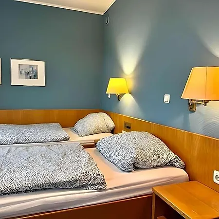Ar Airport Hotel